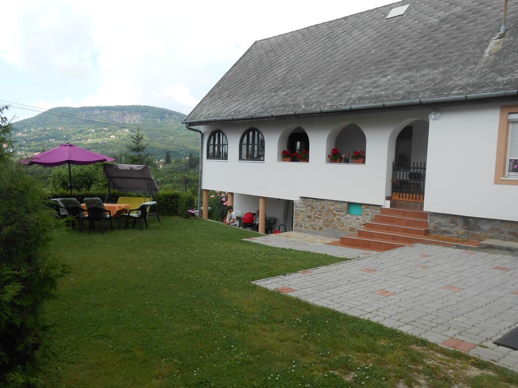 Panorama Holiday Home Badacsonyörs Exterior foto